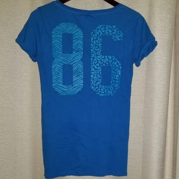 PINK tee shirt blue silk - Picture 2 of 4